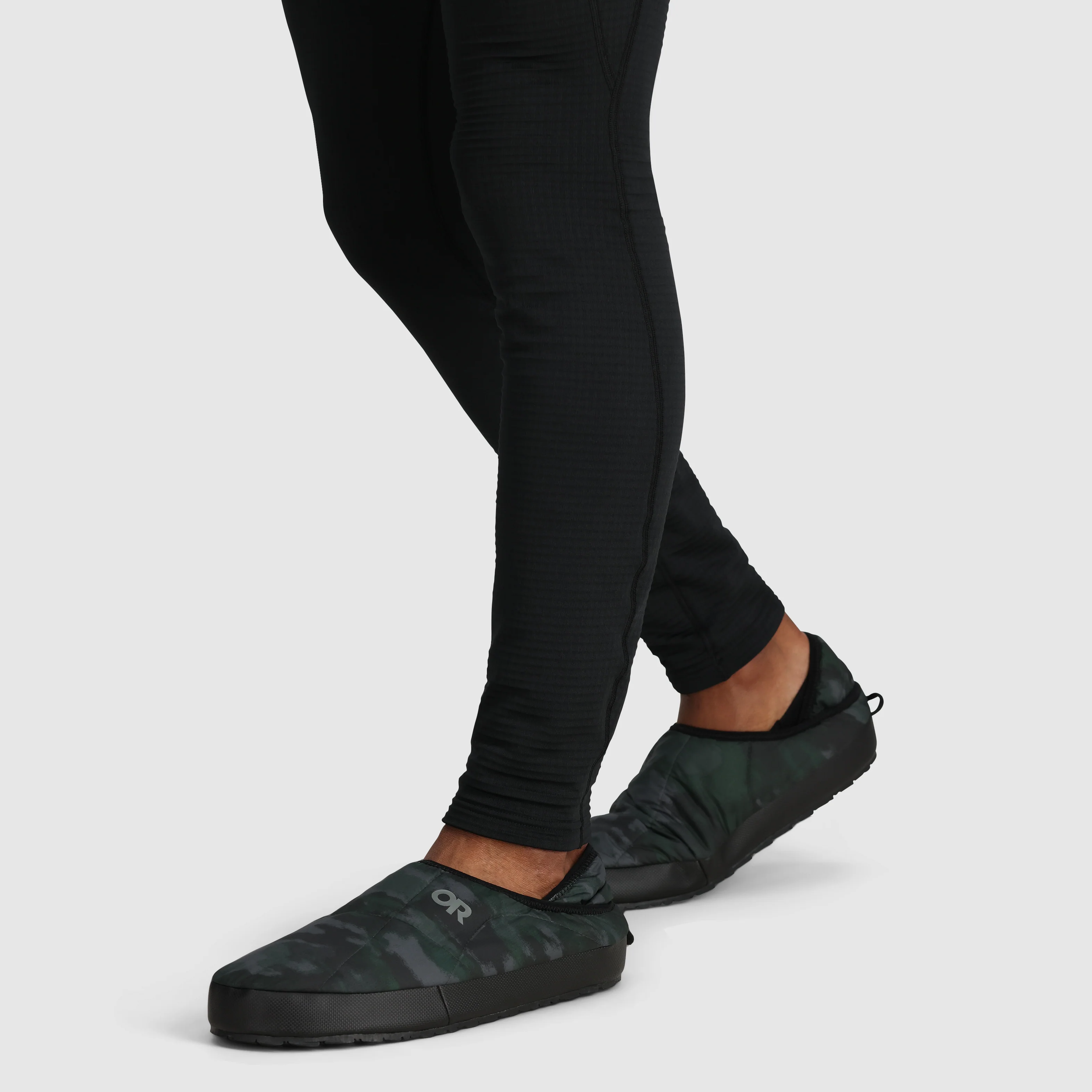 Men's Tundra Trax Slip-On Booties - Image 5