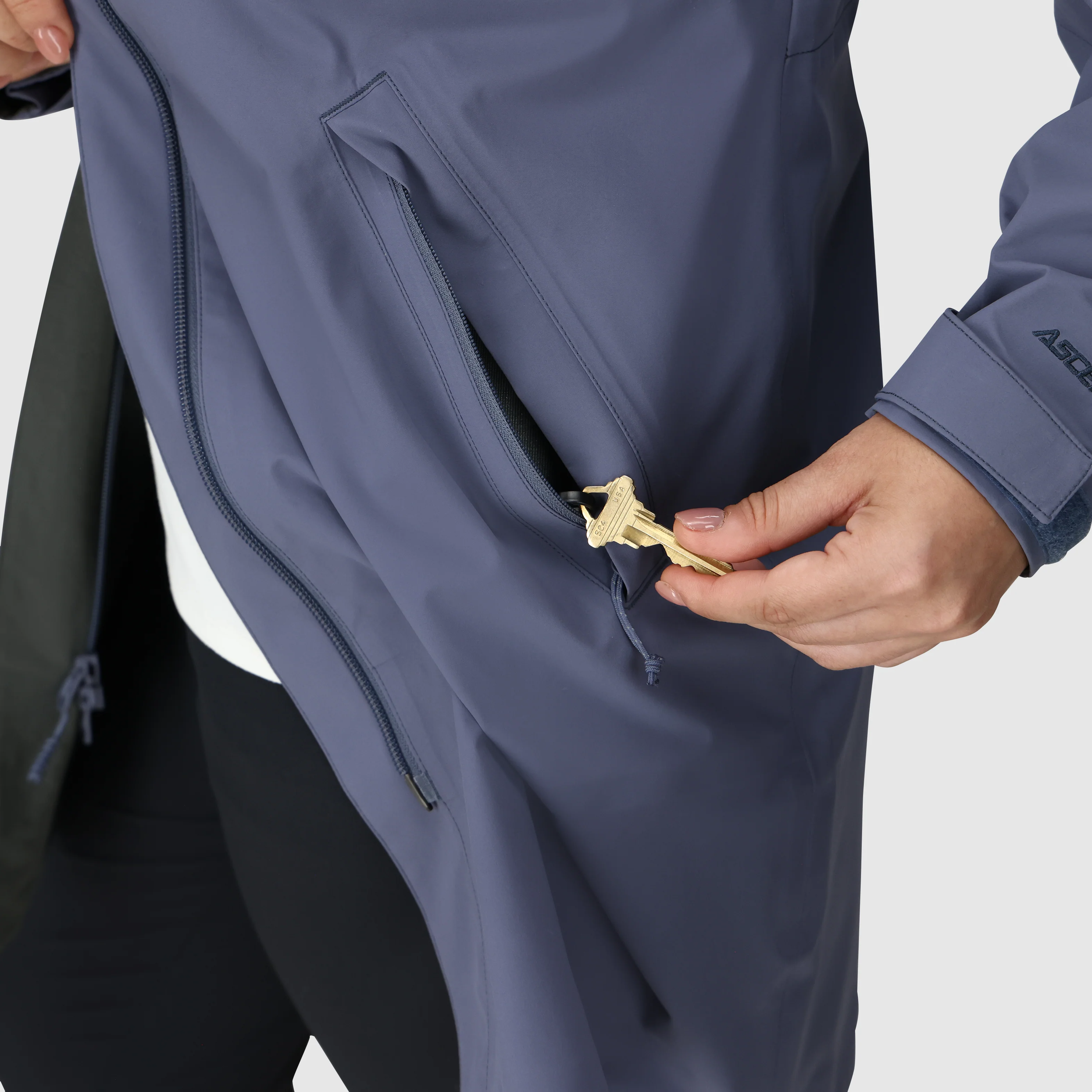 Women's Aspire 3L Trench - Image 38