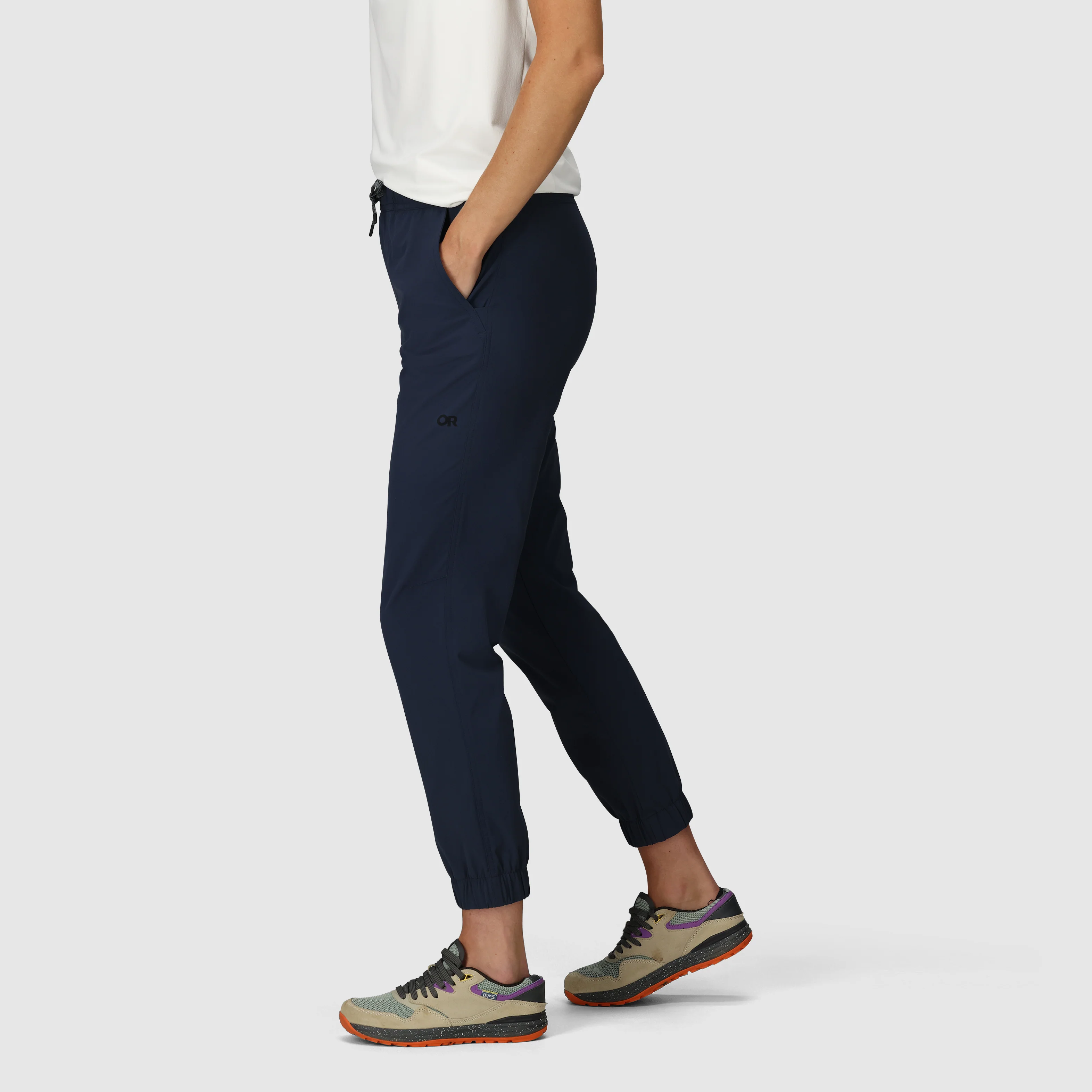 Women's Ferrosi Joggers - Image 18