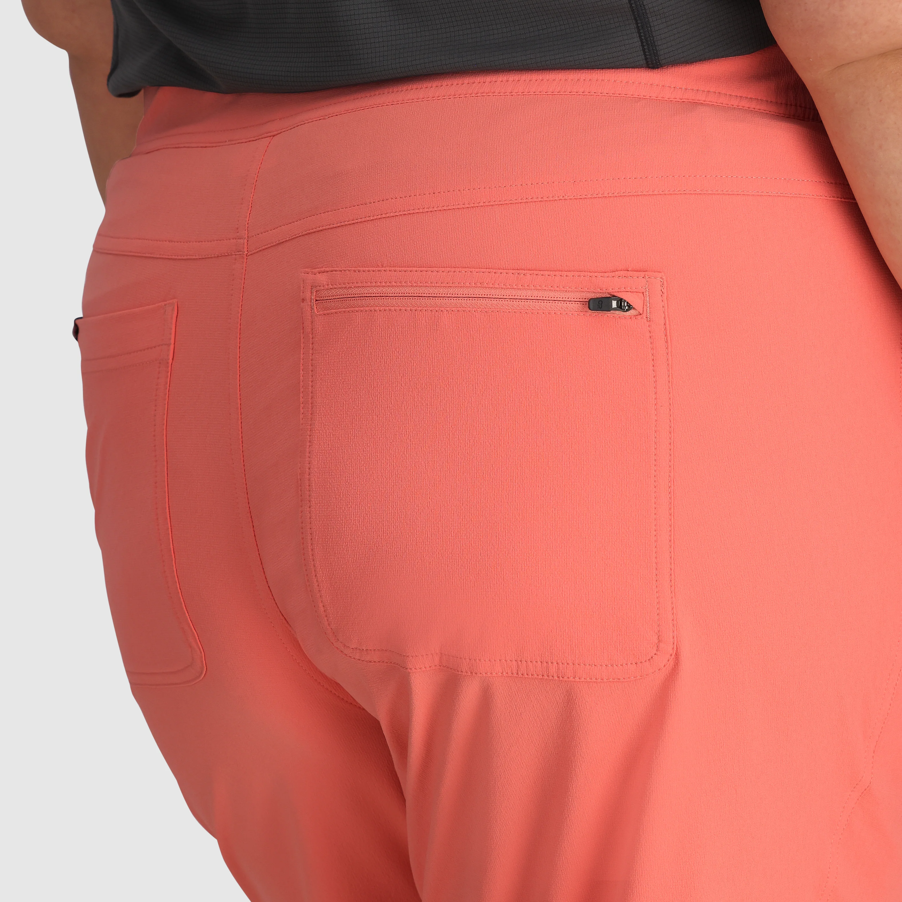 Women's Ferrosi Plus Size Shorts - 9" - Image 20