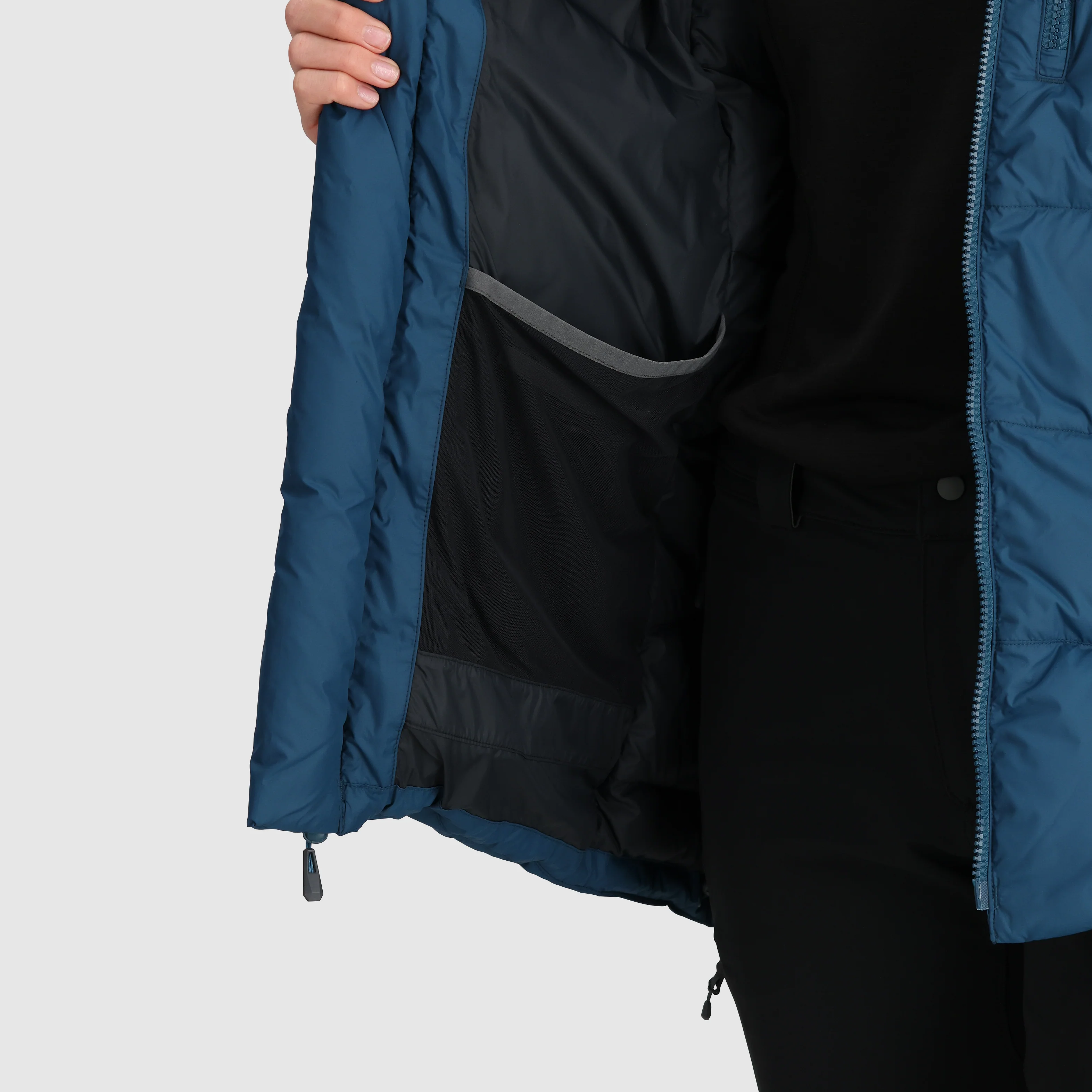 Women's Super Alpine Down Parka - Image 17
