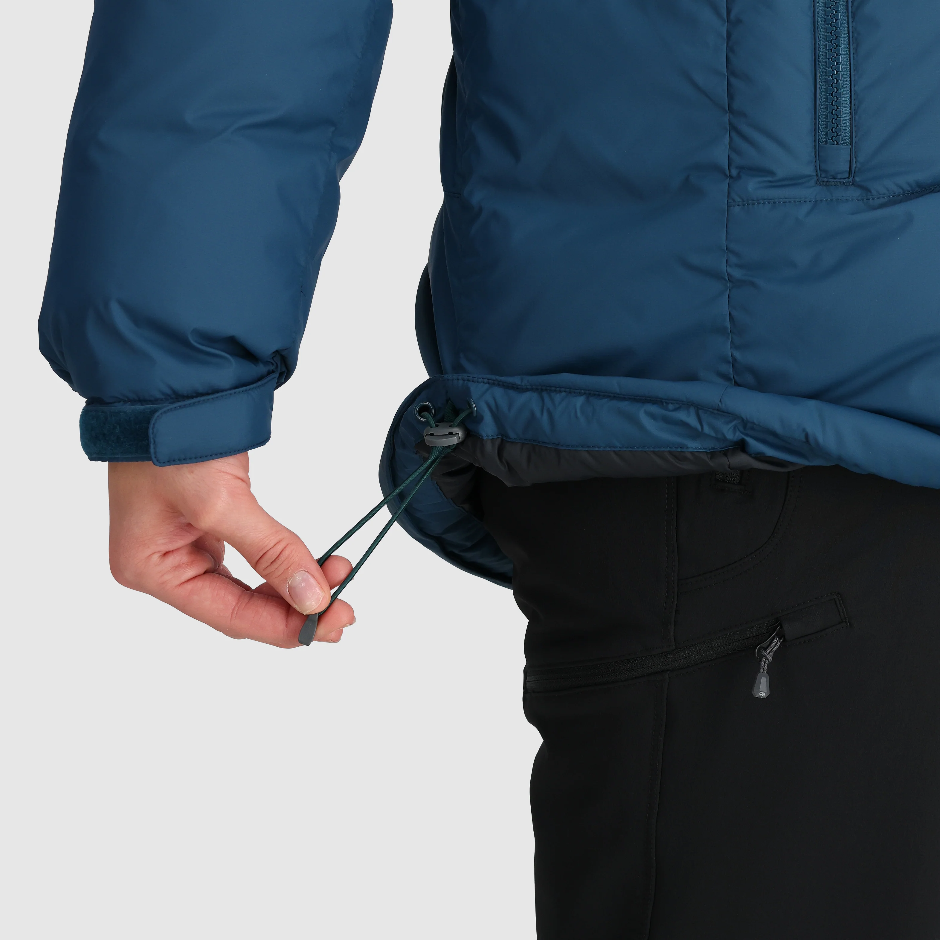 Women's Super Alpine Down Parka - Image 19